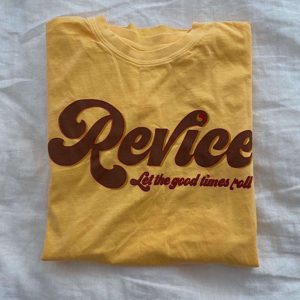 REVICE graphic tee